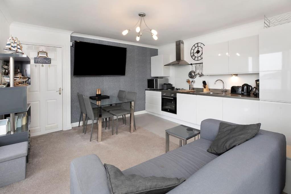 Beach Front Flat Shaldon With Parking Exterior foto